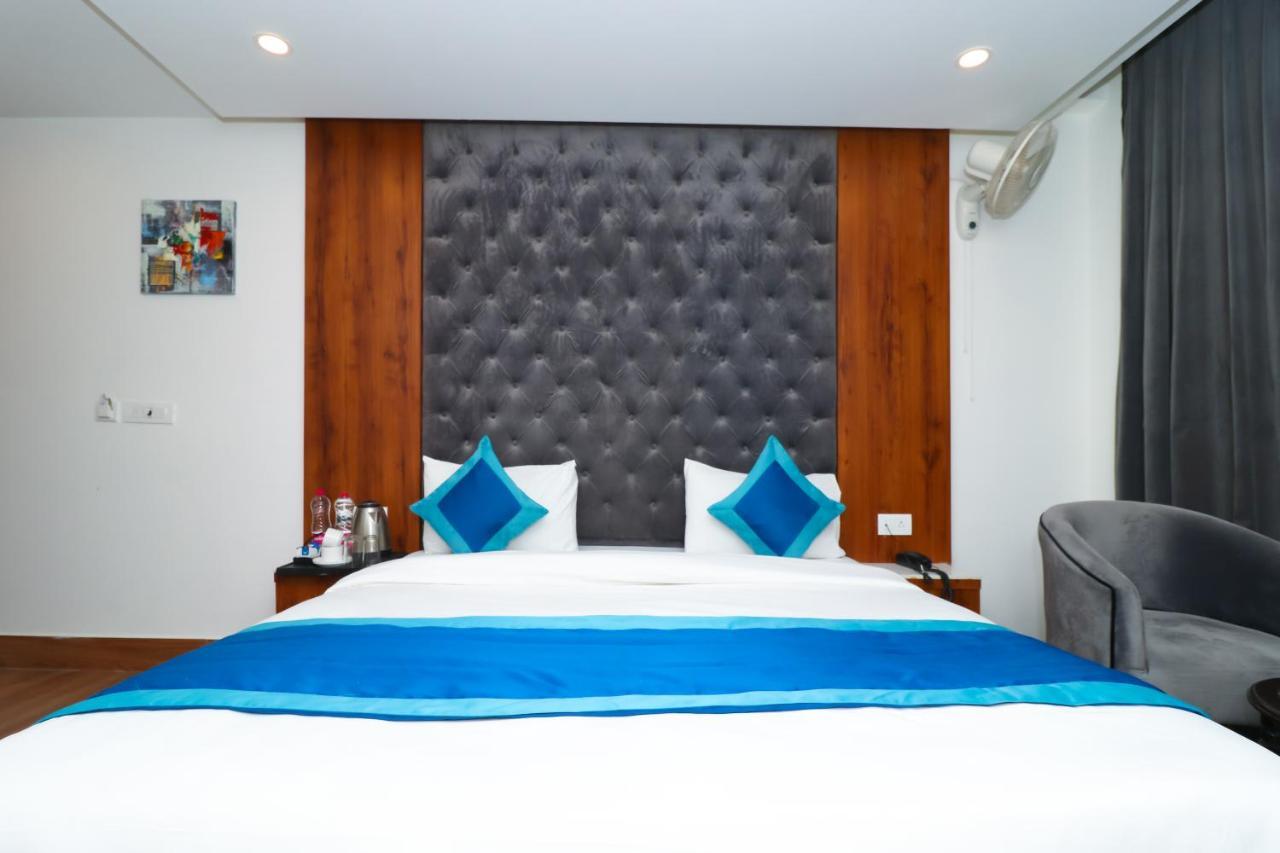 Hotel View - A Boutique Hotel نيودلهي المظهر الخارجي الصورة